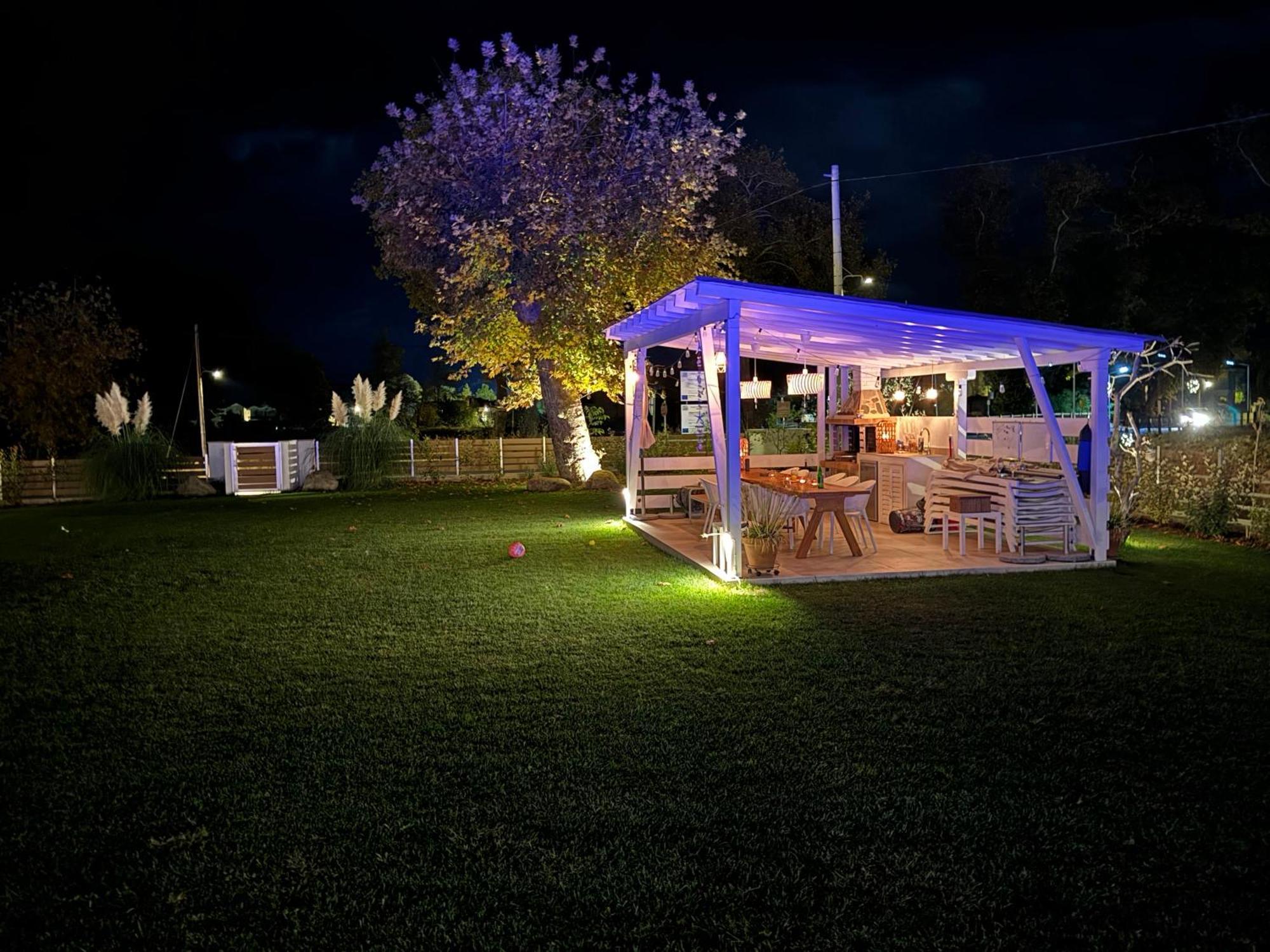 Garden Holiday home *